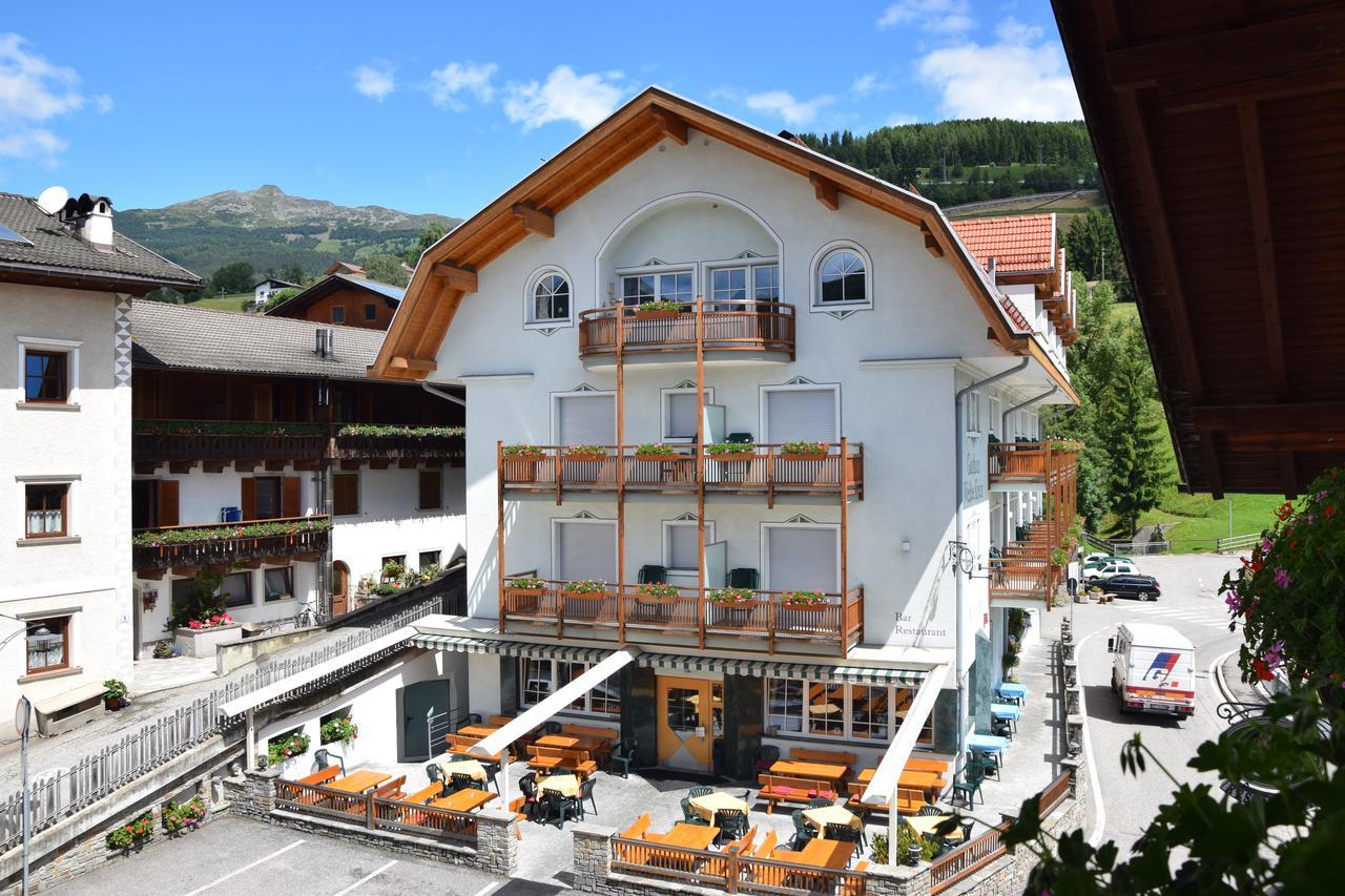 Gasthaus Zum Weissen Kreuz Lazfons 외부 사진